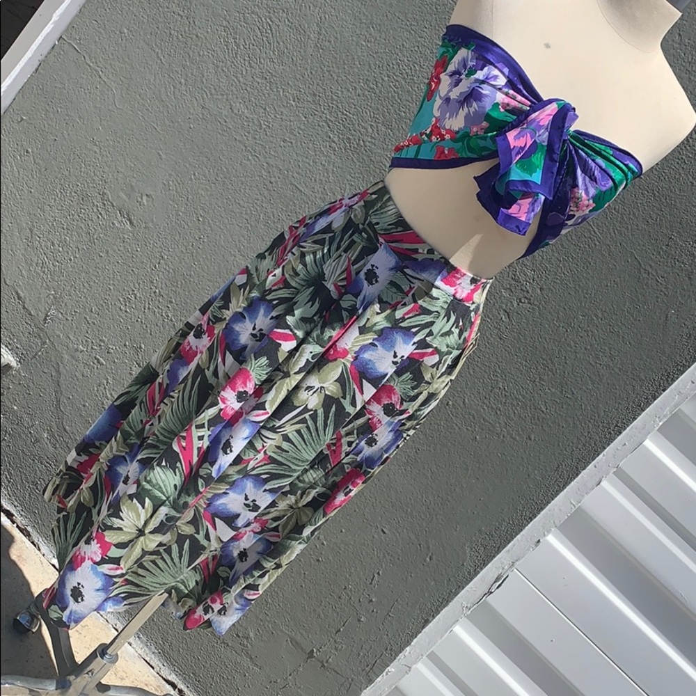 Vintage floral midi skirt